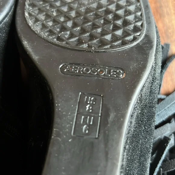 Aerosoles Black Suede Womens Ankle Wedges With Tassel Size 8 - Picture 9 of 12